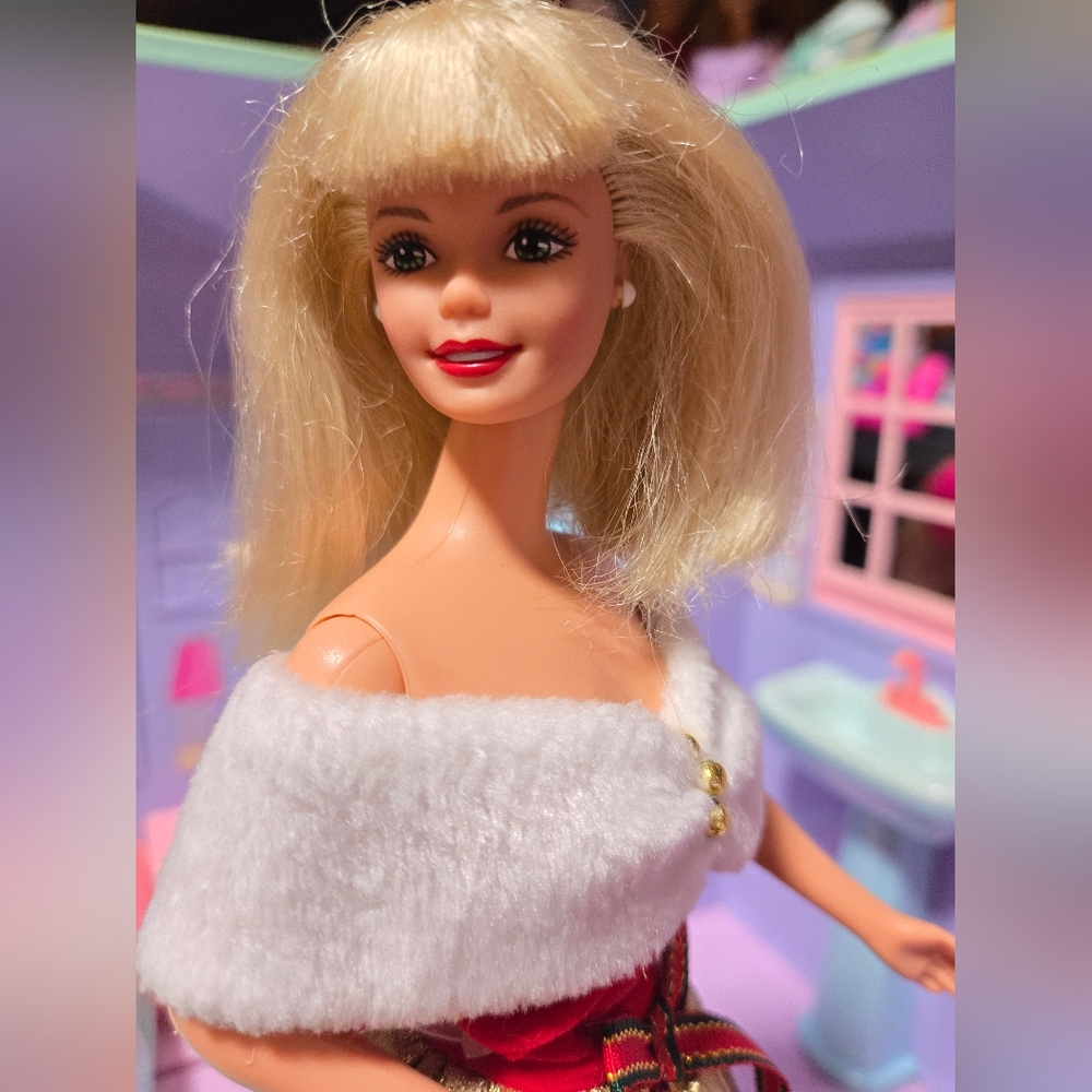1998 Tree Trimming Barbie